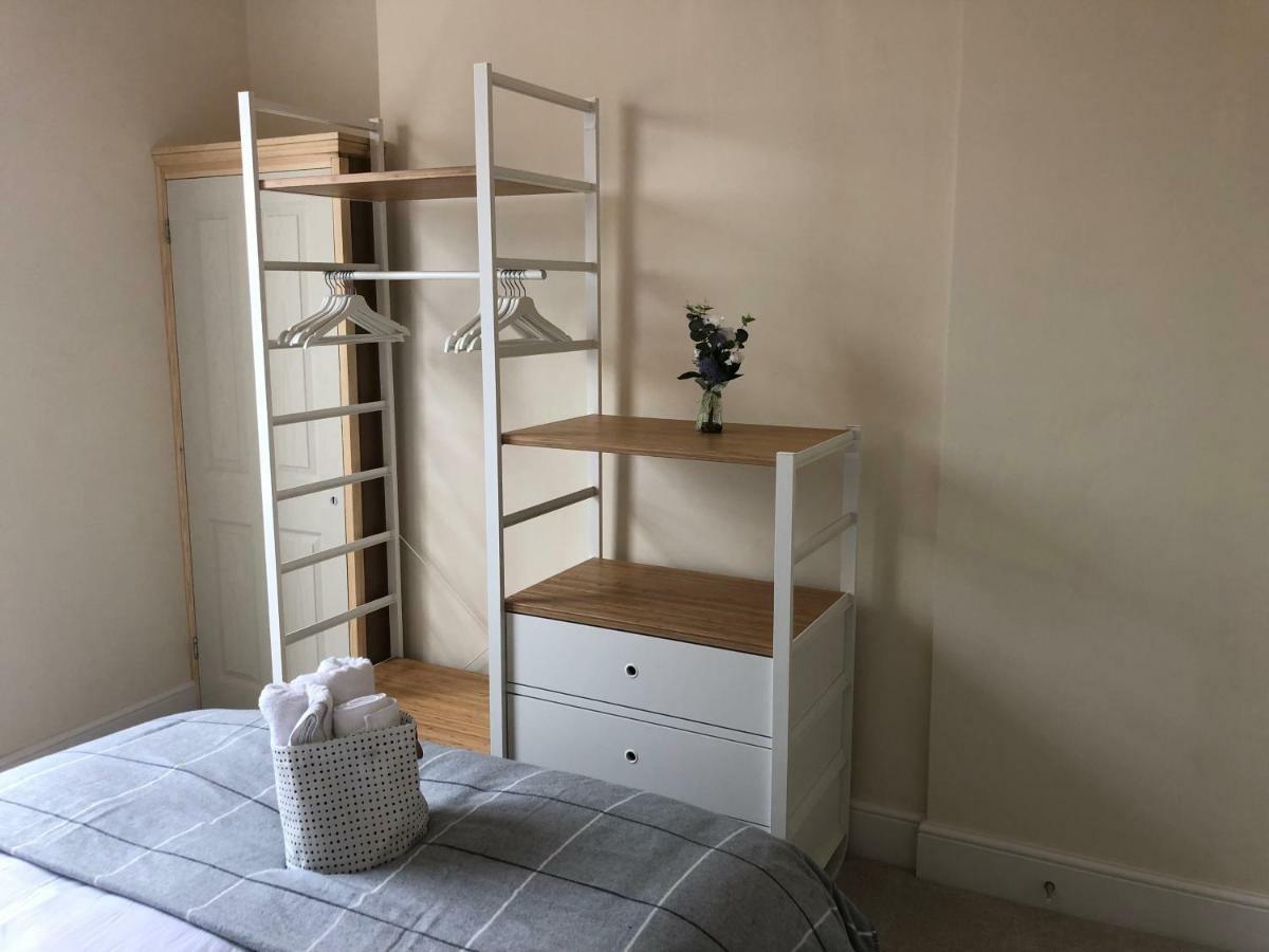 Wight On The Beach, Sleeps 4, Free Off Road Parking, Balcony With Sea Views Ryde  Eksteriør bilde